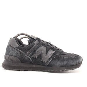 New Balance 574 Core Classic Sneakers Men's 7.5 D Triple Black Suede Running